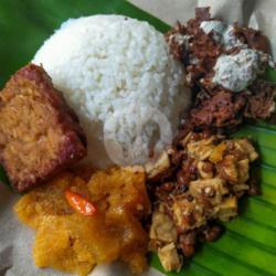 Nasi Gudeg Krecek Tempe Bacem