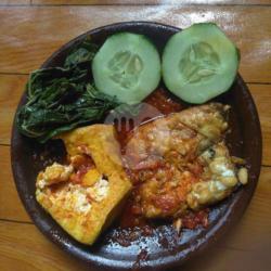 Tempe & Tahu Penyet