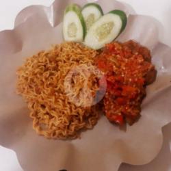 Indomie Ayam Filet Crispy