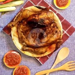 Ayam Bakar Bekakak Madu 800-900gr