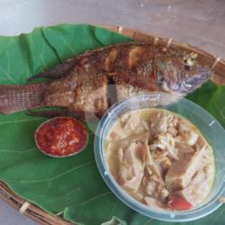 Sego Lodeh Tewel  Ikan Nila Goreng