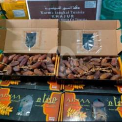 Kurma Tunisia Tangkai 500gr