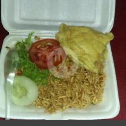 Mie Padeh   Telur