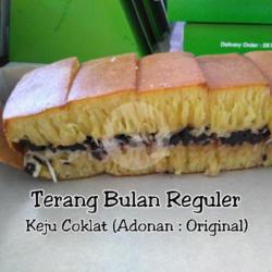 Terang Bulan Reguler Keju Coklat