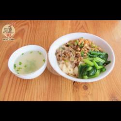 Kwetiau Ayam Jamur