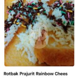 Roti Bakar Rainbow Keju