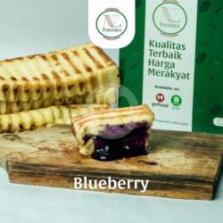 Roti Bakar Full Selai Blueberry Susu