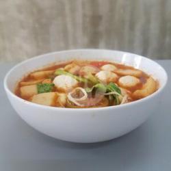 Sup Tomyum Seafood   Mie