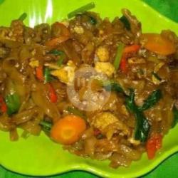 Kwetiaw Goreng  Telor Ceplok