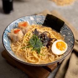 Ramen Shoyu Dimsum Siomay
