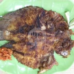 Ikan Bakar Gurame   Nasi Putih