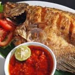 Ikan Gurame Goreng