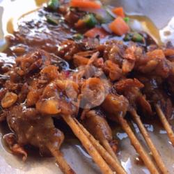 Sate Kambing   Ketupat   Bumbu Kacang