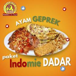 Paket Ayam Geprek Indomie Telor Dadar (level Pedas 0-5)