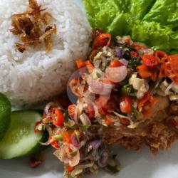 Ayam Geprek Sambal Matah (hanya Ayam)