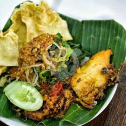 Nasi Pecel Ayam Crispy Sum Mringah