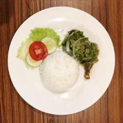 Nasi Ayam Sambal Ijo Petir