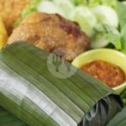 Nasi Timbel Ayam Penyet Komplit Kol Goreng