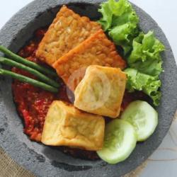 Tahu Tempe Penyet