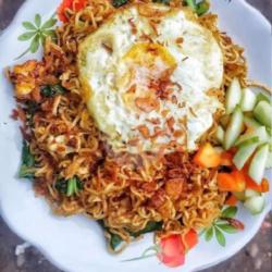 Mi Goreng Telor Pisah