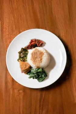 Nasi Tempe Teri Cabe Merah