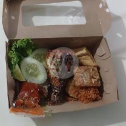 Nasi Tuna Bakar / Goreng  3t ( Tahu, Tempe, Terong )   Sambal Dabu Dabu