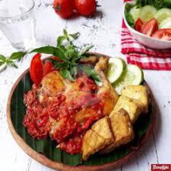 Nasi Putih   Pecel Ayam Sambal Lalapan