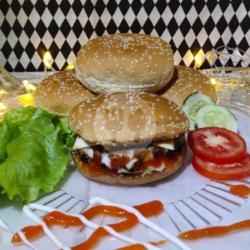 Premium Beef Burger Plus Keju