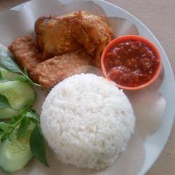 Nasi Ayam Pedes Manis