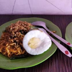 Indomie/sedap Goreng Telur