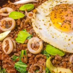 Nasi Goreng Cumi Telor Pisah