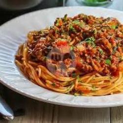 Spaghetti Chicken Bolognese