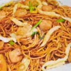 Mei Goreng Ayam   Bakso Premium