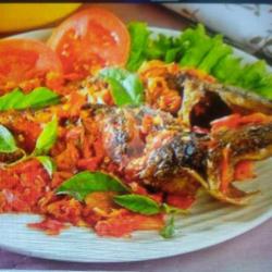 Paket Nasi Dua Lele Penyet   Es Teh