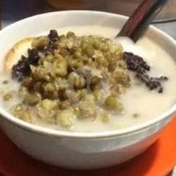 Bubur Kacang Ijo Campur