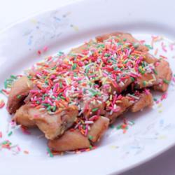 Pisang Tanduk Crispy Mesis Warna Susu