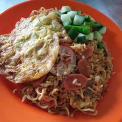 Nasi Mawut Sosis Bakso Sapi   Telor Dadar