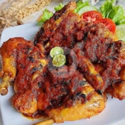 Ayam Bakar Satu Ekor