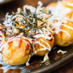 Takoyaki Kornet