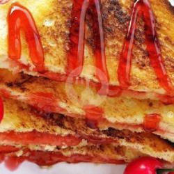 Roti Bakar Straw Berry