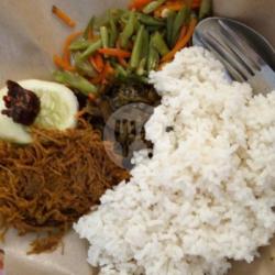 Nasi Empal Suwir Sayur Asin