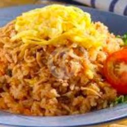 Nasi Gor Suwir Telur Dadar