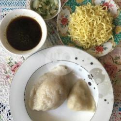 Pempek Keju Mozarella   Telor Kecil   Mie