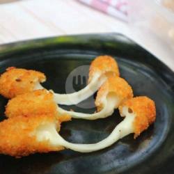 Fried Mozzarella Medium (5pcs)