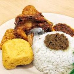 Nasi Penyetan Bebek   Tahu Tempe