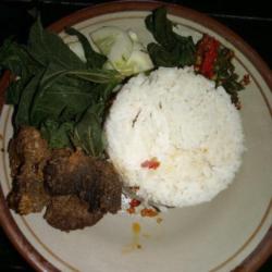 Nasi Padang Lauk Rendang  Es Teh