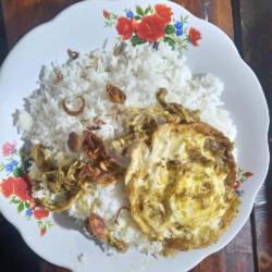 Nasi Putih Telor Ceplok