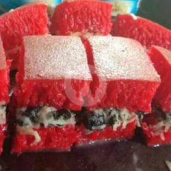 Red Velvet Keju Coklat Susu