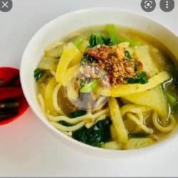 Mie Ubi Kuah Cakalang Fufu