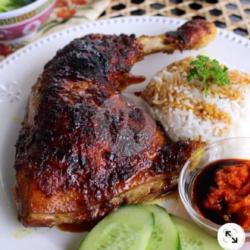 Nasi Ayam Panggang Kampung Lalapan Sambal Free Nutrisari